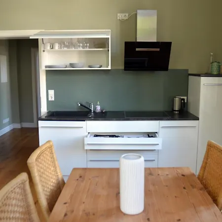 Gaestehaus Lelo 6 Apartamento *