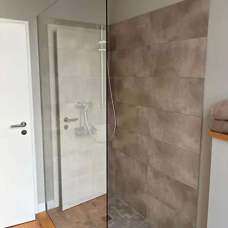 Apartment Gaestehaus Lelo 6